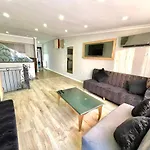 The Neom Апарт-отель Стамбул