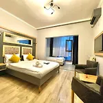 The Neom 3*
